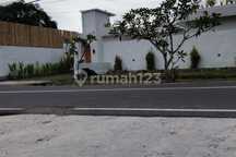 Disewakan Villa Mewah Siap Huni Ada Pool Daerah Tumbak Bayuh Bali