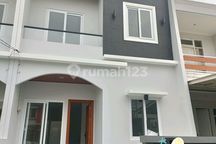 Rumah Baru Di Sektor Gading Serpong