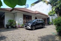 Dijual Cepat & Murah Rumah 1 Lantai Siap Huni Di Menteng Jakpus.
