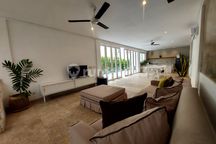 Modern Tropical 3 Bedrooms Leasehold Villa In Berawa Canggu