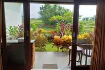 Full Pemandangan Sawah Villa 2 Kamar Tidur Di Pantai Mengening Tanah Lot