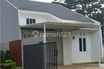 Rumah Baru Siap Huni. Cluster Culdesac Tropis Minimalis. Dekat Jakarta Tangsel.