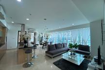 Disewakan Apartment Setiabudi Sky Garden 3 BR Bagus Furnished