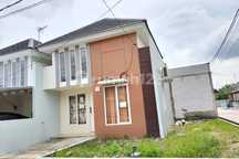 Dikontrakan. Rumah. Karawang Timur