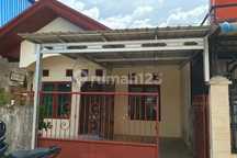 Rumah Disewakan Semi Furnish