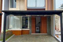 Rumah 2 Lantai Ala Modern Resort Bali di Premium Cluster!