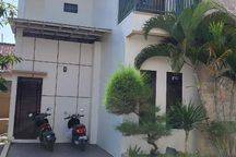 Disewakan Rumah Hook 2 lantai Full Furnish di Jimbaran BALI