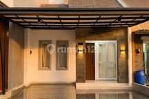 Murah Sudah Renovasi Siap Huni di Cluster Jelita Alam Sutera