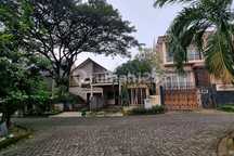 Rumah Serasa Villa di Villa Cinere Mas Selangkah ke Lebak Bulus