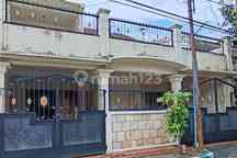 Rumah Nyaman dan Rapi Pondok Tjandra