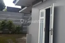 Rumah Area Serengan Solo Cocok untuk Kantor/Usaha/Tempat Tinggal