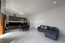 Villa 3 Kamar Tidur Full Renovasi dengan Lokasi Dekat Pantai & Pusat Kuliner- Kuta, Badung