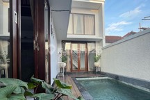 Griya Jimbar Villa 2 Master Bedroom Villa Private Pool Dekat Sanur Ketewel Mall Living World Dyatmika School Sanur International Hospital Balif International Vasakarmah Sakit Kasih Ibu Tohpati Bebas Banjir Pet Friendly