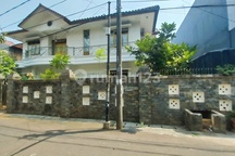 Rumah Siap Huni Dngn Tnh Luas Hrg Murah Dlm Komplek Biily Moon Kav Marinir Pondok Kelapa Jakarta Timur