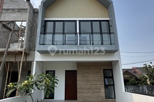 Rumah Dua Lantai Murah Di Pamulang Tangsel