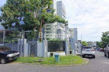 DISEWAKAN RUMAH CANTIK DAN MEWAH 3 LANTAI DI BALIKPAPAN  BARU