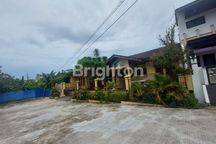 RUMAH BESAR DAN CANTIK DI PUPUK BALIKPAPAN