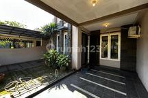 Dijual Rumah Fully Furnished di Sektor 5 Bintaro Dekat Stan