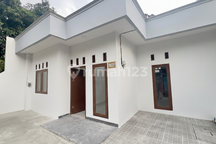 Di Jual Sampai Deal Rumah Rapih Siap Huni Baru Terenovasi Jakarta Selatan
