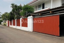 Di Jual Cepat Rumah Siap Huni 516 M2 Kebayoran Lama