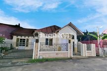 Rumah Siap Huni Lahan Luas Di Jalan Danau Sentarum Pontianak Kalimantan Barat