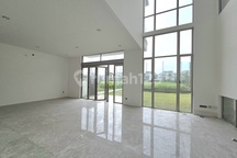 Disewakan Rumah Brand New Pik 12X35 3 Lantai View Golf