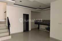 Rumah Cluster Green Village Tangerang Kota, Harga Miring