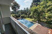 Rumah Villa Mewah Dengan Kolam Renang Dan Green Area Di Sentul City.