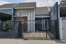 Bebas Banjir, Rumah, 1 Lantai, Ada di Lingkungan Islami