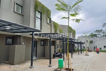 Rumah Disewakan di Kvadra Araya