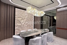 Rumah Mewah Pik Full Furnish View Danau [8x24m]