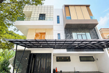 Rumah Pik Mewah Minimalis Furnish Hoek (219M)