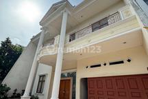 Rumah Mewah Pik Mayang Permai Termurah [400M]