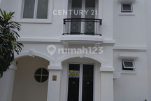 Rumah Disewa Di Pos Pengumben, Permata Mediterania, 3 Kamar!!