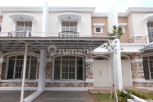 Rumah 6X15 West Europe Green Lake City Selatan