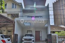 Rumah Bagus Siap Huni di Pondok Indah