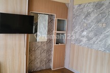 Apartemen Pusat Kota, Strategis, Murah, Perabot Lengkap, Siap Huni Terawat Aman.