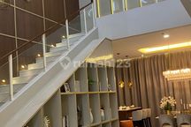 Jual Cepat Rumah Mewah & Exclusive, Full Furnished, Hook, LT Marmer di Pasadena Grand Residence