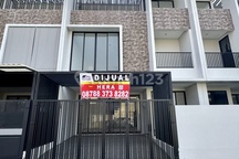 Dijual Rumah Taman Villa Meruya Hadap Timur 3 Kamar Tidur 