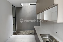 Rumah Siap Huni Dekat Pusat Bisnis di Riungbandung, Kota Bandung.