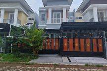 Rumah Cantik 2 lantai di New Jasmine Tanjung Bunga. Dekat SDH