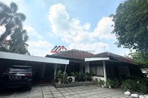 Rumah Buat Kantor di Bawah Harga NJOP di Kemang Jakarta Selatan