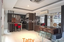 Rumah Disewakan Firnished di Bintaro, Tangerang Selatan