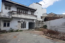 Rumah Sewa Pinggir Jalan Sultan Agung, bisa Dijadikan Tempat Usaha Cafe