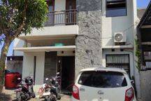 Dijual Cepat Rumah Super Murah, Minimalis Bgn 2,5 Lantai Cluster Padasuka Dekat Itb