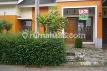 Rmh di Krukut Cinere Dlm Kompl , S. Huni SHM Lt192m2, Lb120m2, Kt2+1 ,Km3+1 Aman Sekuriti 24 Jam Dekat Pintu Toll, ke Ja Bo De Ta Bek