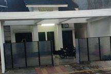 Rumah Minimalis Modern 1 Lantai Di Kencana Loka Raya Bsd