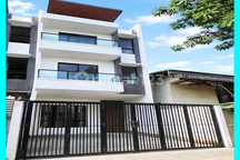 Chandra Rumah Baru Ukuran 5X15m di Komplek Taman Ratu