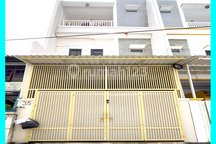 Chandra Rumah Semi Furnish Ukuran 4.5X12.5m di Tanjung Duren
