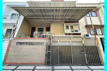 Chandra Rumah Ukuran 5.86Mx 14M di Komplek Dutasquare Jelambar
